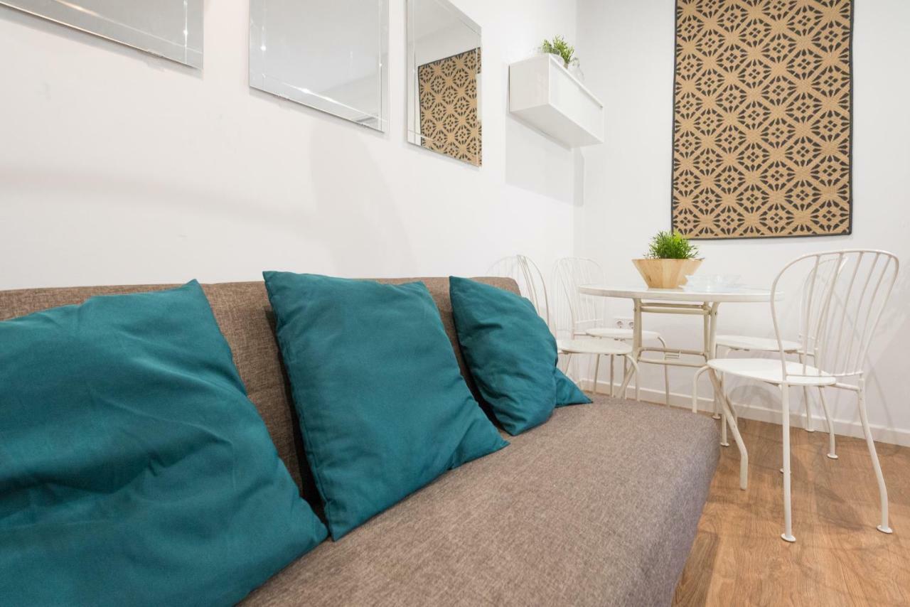 マラガApartamento Alameda De Colonアパートメント エクステリア 写真